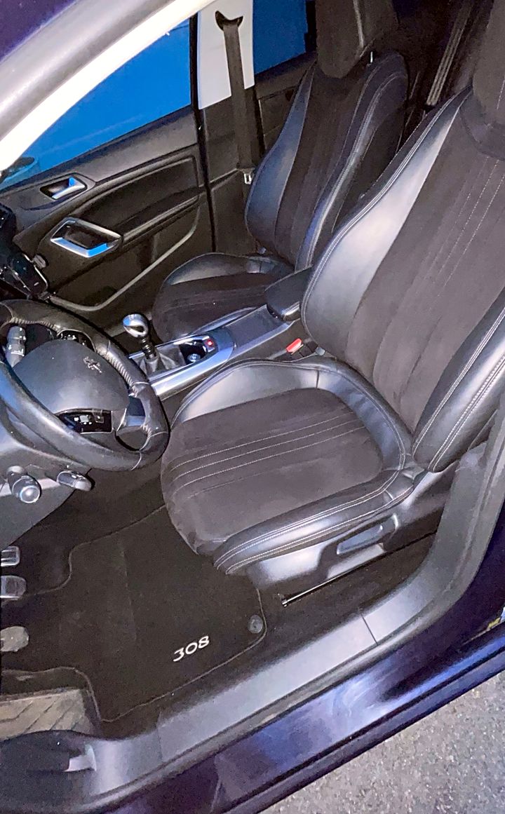 Peugeot 308 après nettoyage
